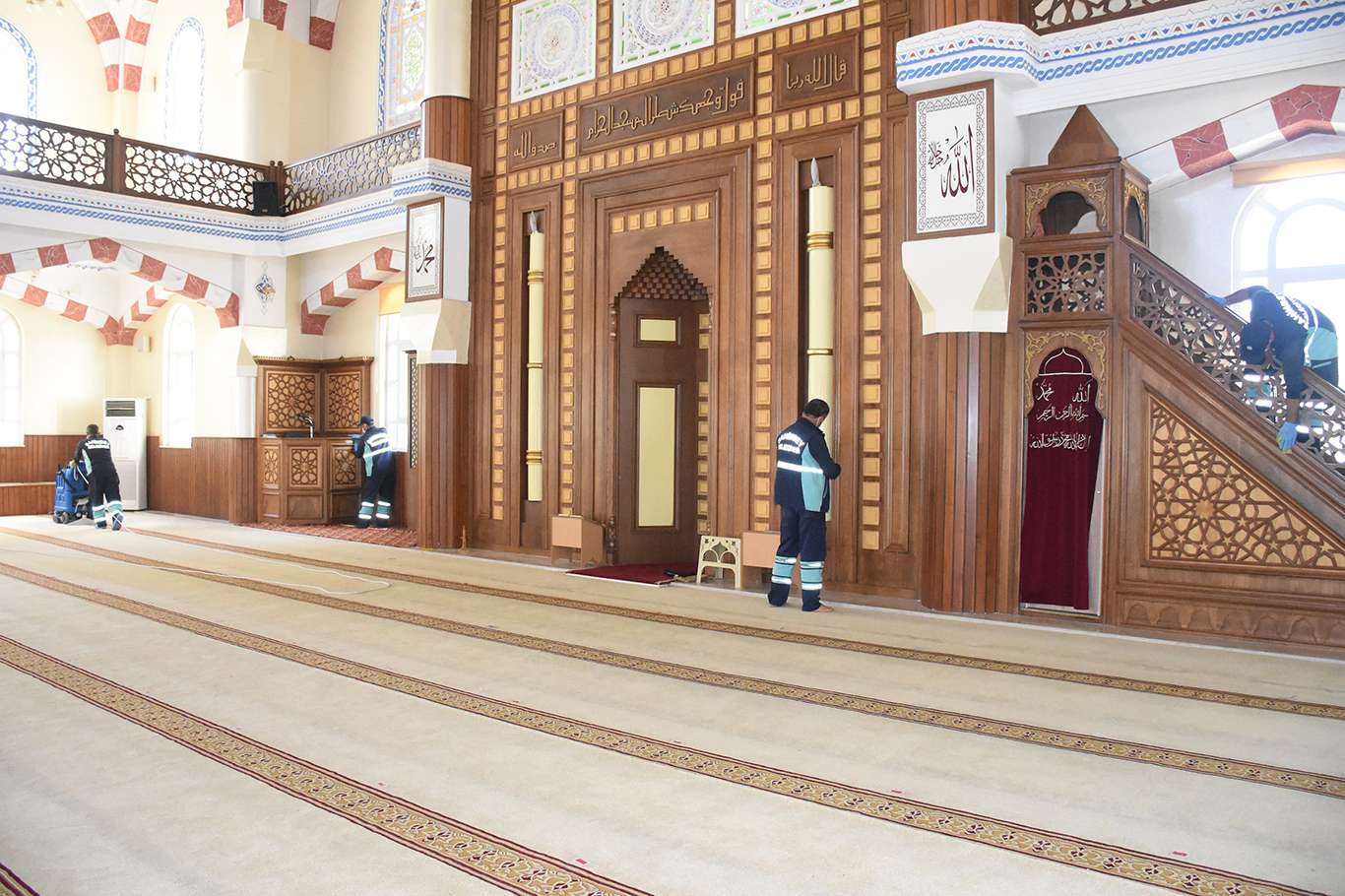 Gaziantep’te camiler bayrama hazırlanıyor